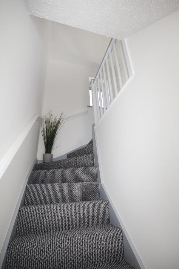 Chipad Mono - Quality City Centre Apartment, With Free Parking Space Chichester Exteriér fotografie